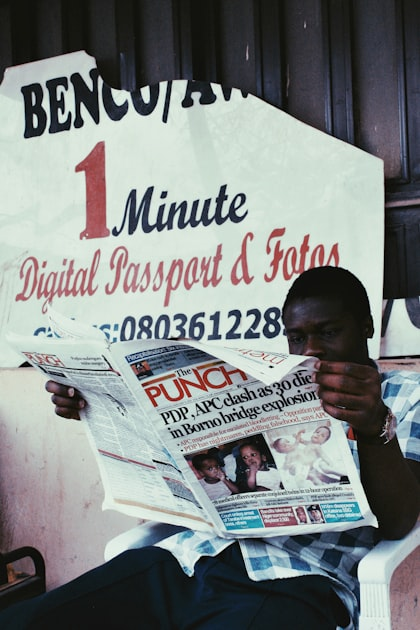 Contextual Information in Political Discourse